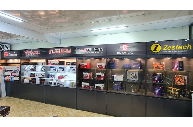 Các loại phụ kiện nội thất ô tô giúp cho xe của bạn hoàn thiện hơn