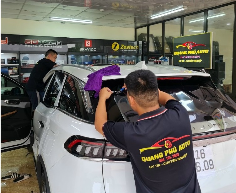 Độ nội thất ô tô tại Quang Phú Auto Bắc Ninh