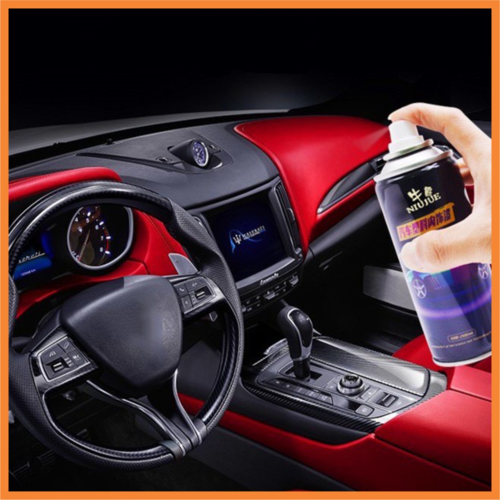 Để đổi màu nội thất ô tô có thể sơn đổi màu phần nhựa nội thất